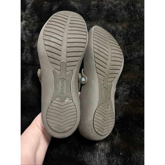 CROCS Flat Alice Slip On Brown Ballet Slip Resistant Shoes Women (Size 8) EUC - Picture 4 of 4